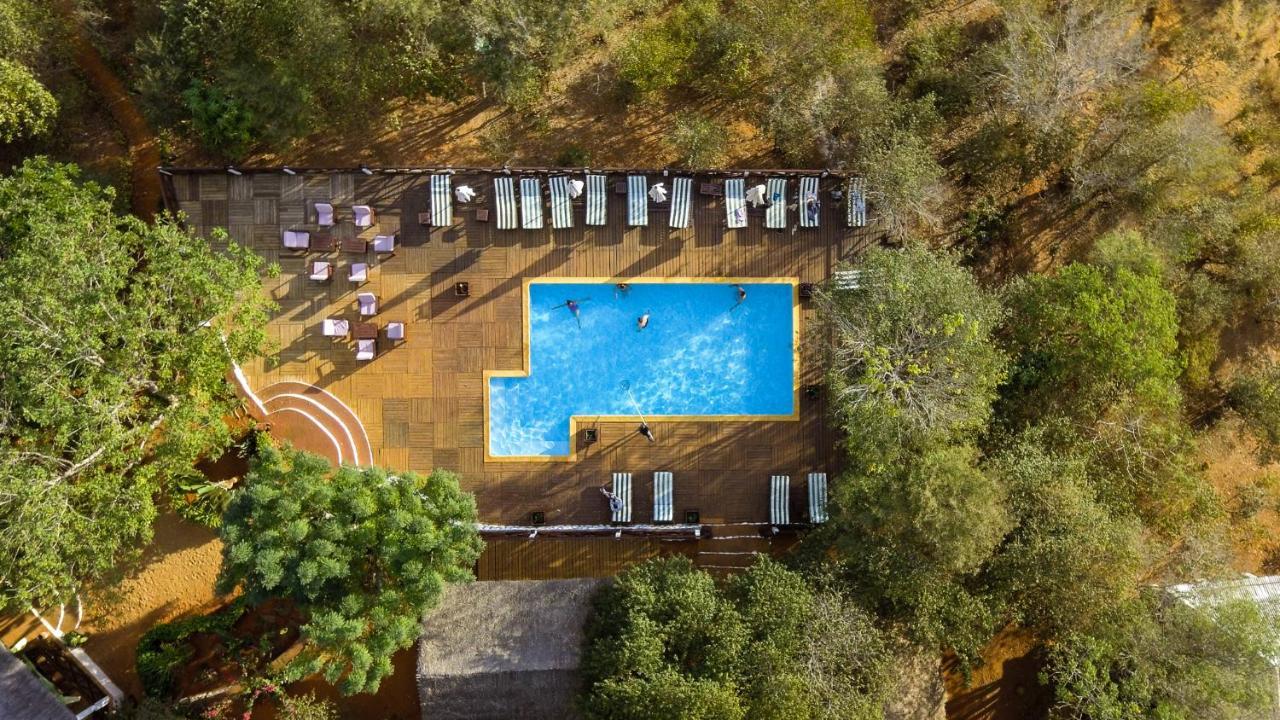 Olympe De Bemaraha Hotel Bekopaka Exterior photo